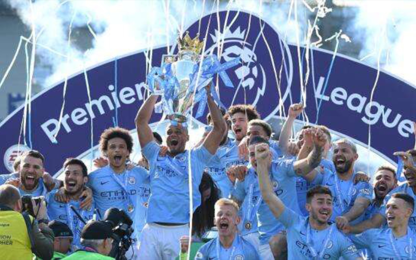 缺席同样给 缺席同样给